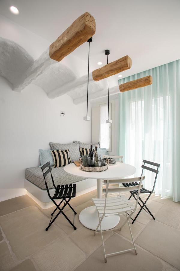 Agia Anna  Majo Suites Hotel מראה חיצוני תמונה