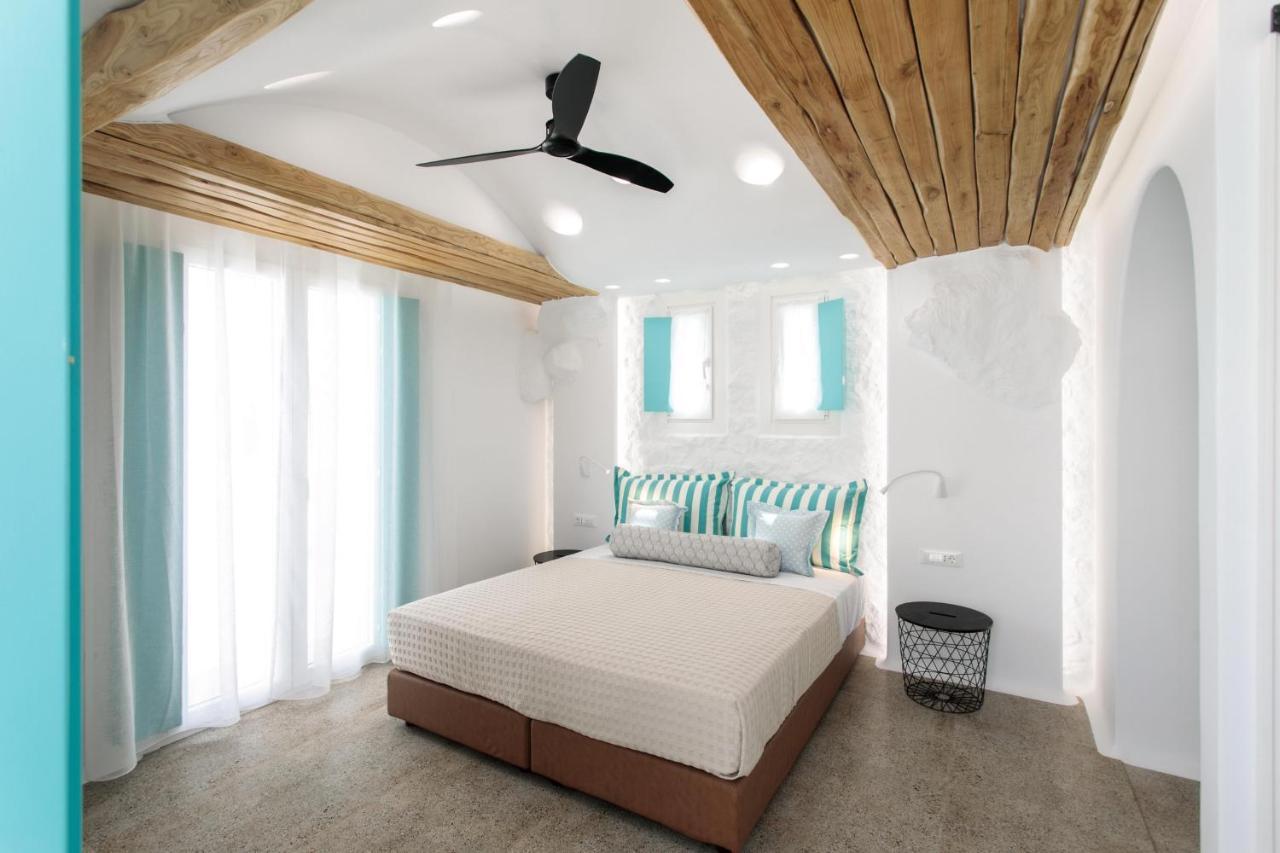 Agia Anna  Majo Suites Hotel מראה חיצוני תמונה