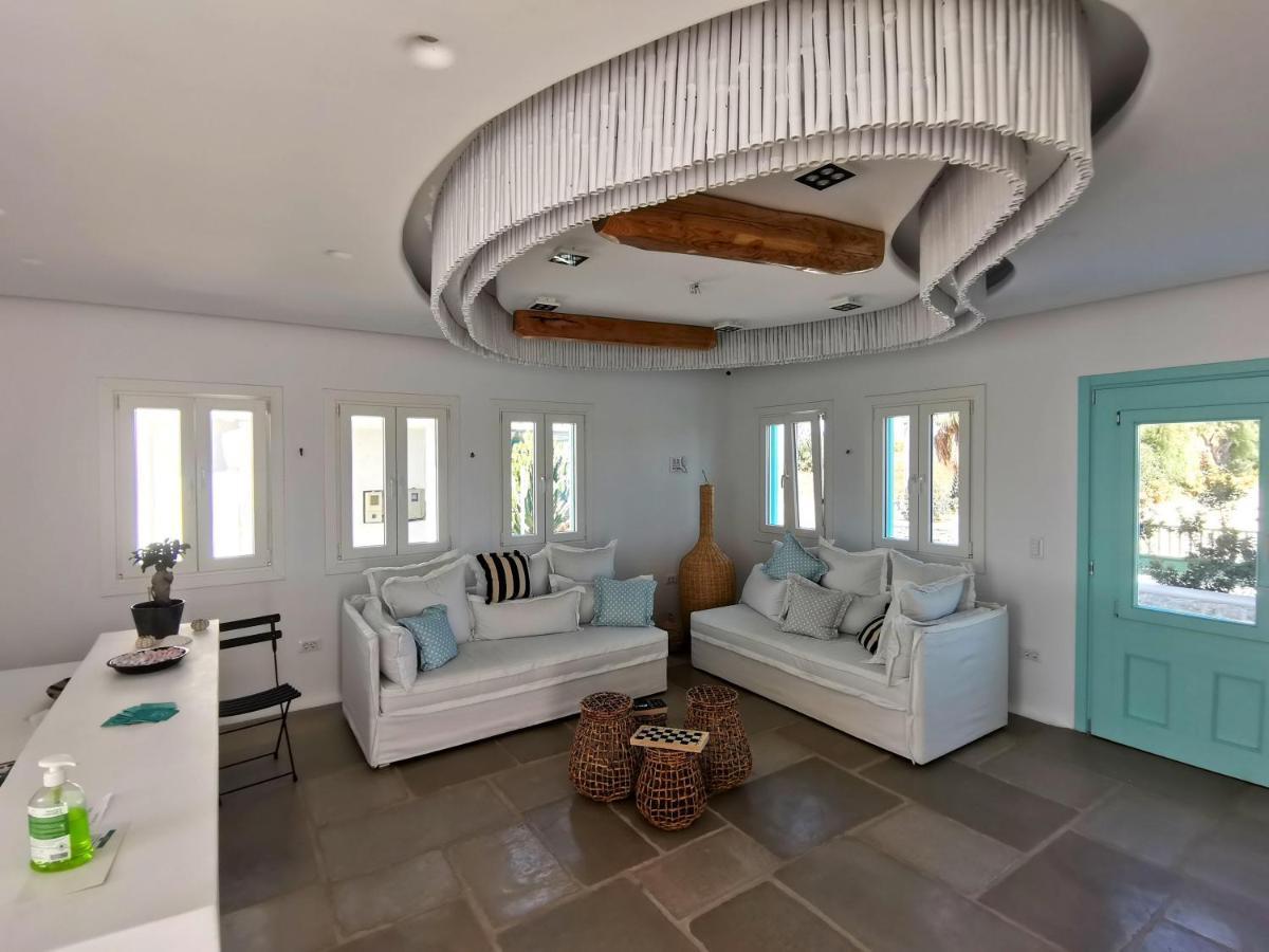 Agia Anna  Majo Suites Hotel מראה חיצוני תמונה