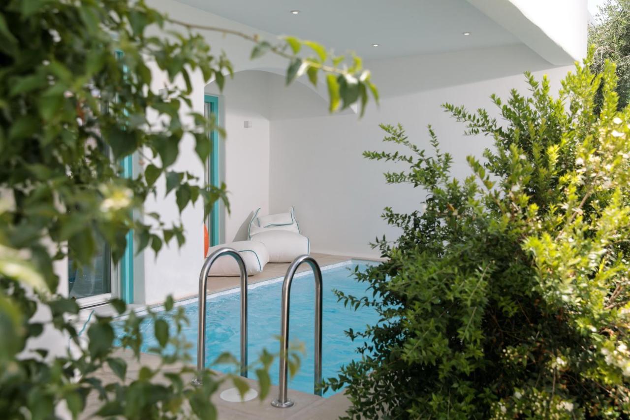 Agia Anna  Majo Suites Hotel מראה חיצוני תמונה